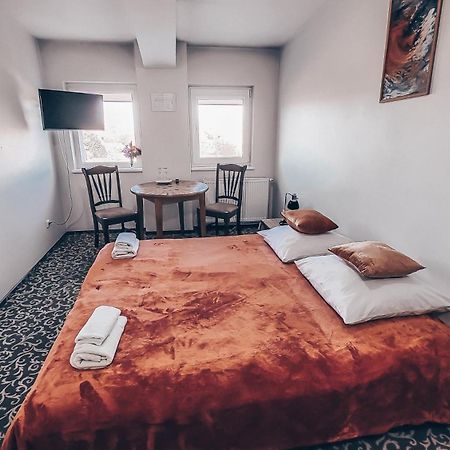 Hotel Pervaza Panevėžys Zewnętrze zdjęcie