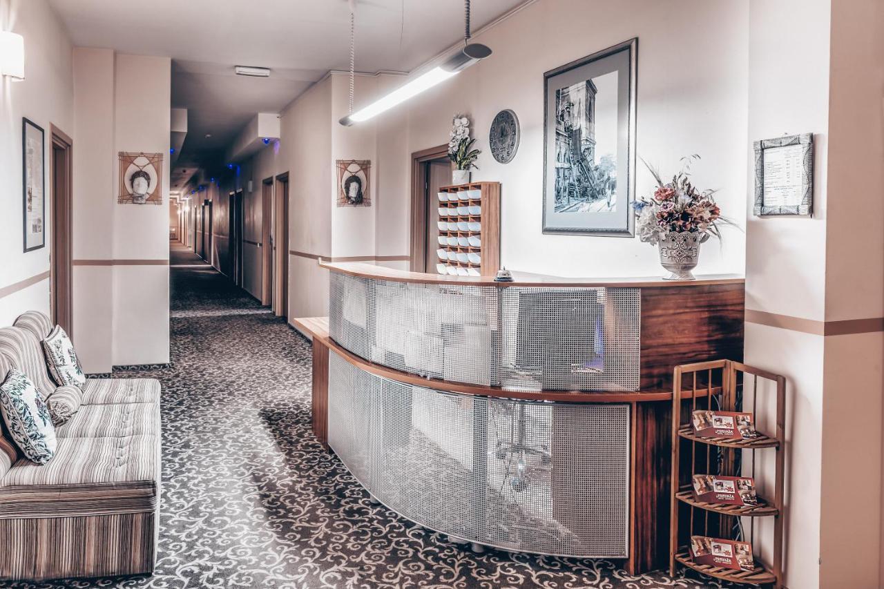 Hotel Pervaza Panevėžys Zewnętrze zdjęcie